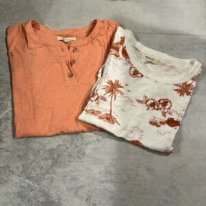 BUNDLE OF TWO SOFT MADEWELL T-SHIRTS